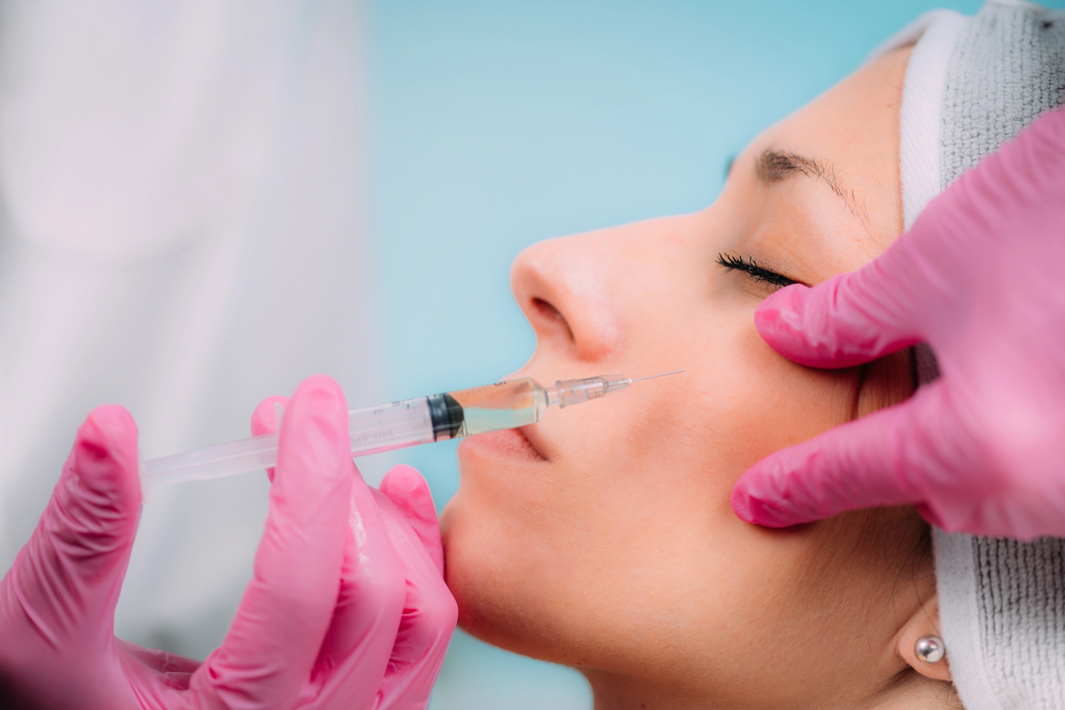 Jowl injection Radiesse - Cult Med Spa - Cult Med Spa Radiesse Filler